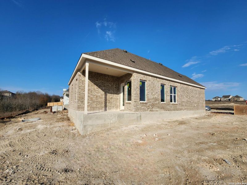 Exterior details and patio area of a home in Arcadia Ridge, San Antonio (Image 3). Exterior details and patio area of a home in Arcadia Ridge, San Antonio (Image 3).