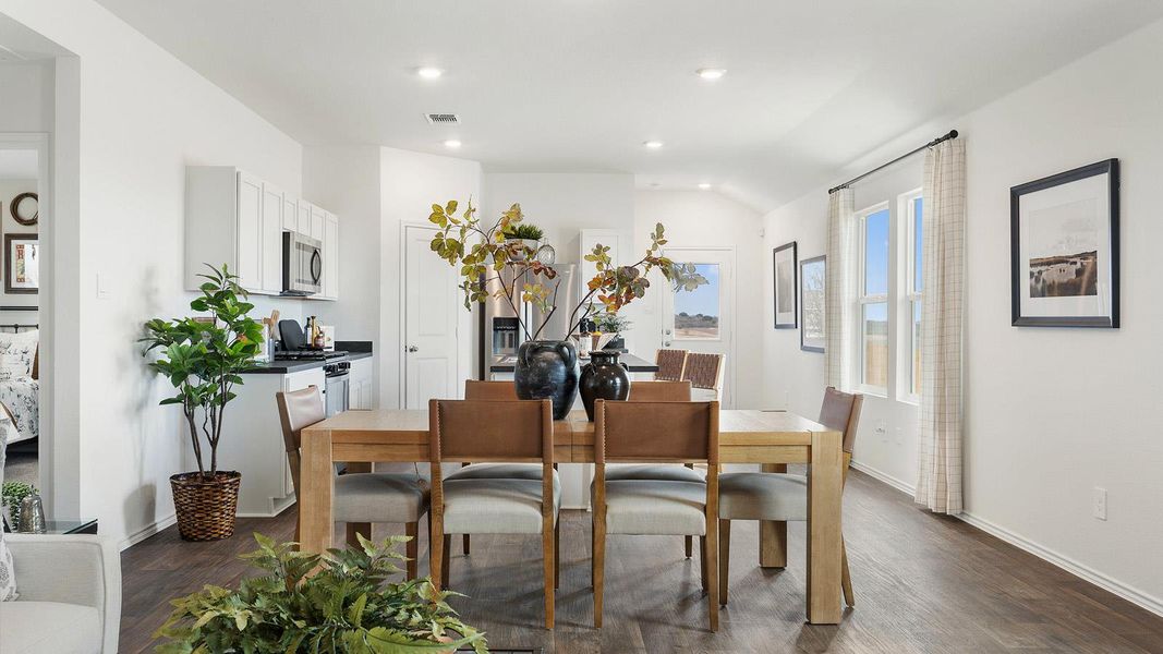 Furnished interior view inside a new home in Wayside, Uhland (Image 19).
