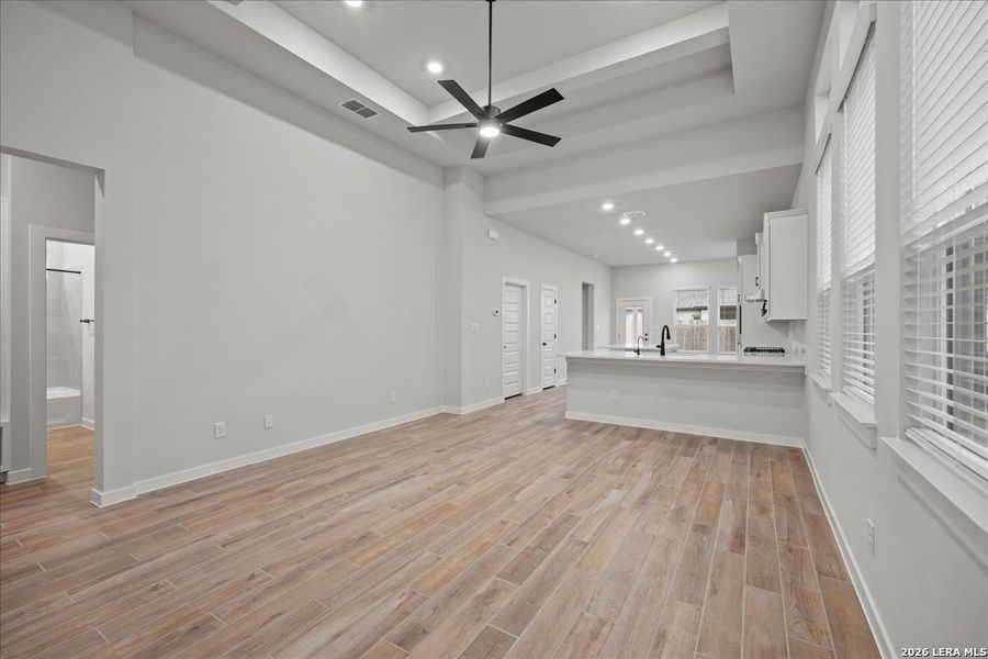 Spacious, unfurnished interior of a new home in Legacy at Lake Dunlap, New Braunfels (Image 13).