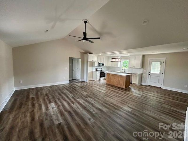 Spacious, unfurnished interior of a new home in , Vale (Image 10).