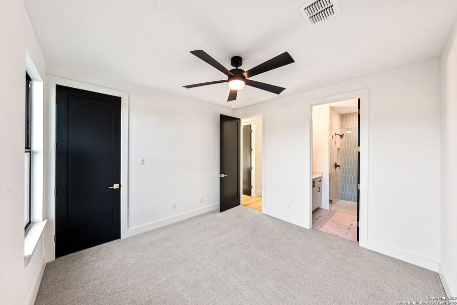 Spacious, unfurnished interior of a new home in , San Antonio (Image 24). Spacious, unfurnished interior of a new home in , San Antonio (Image 24).