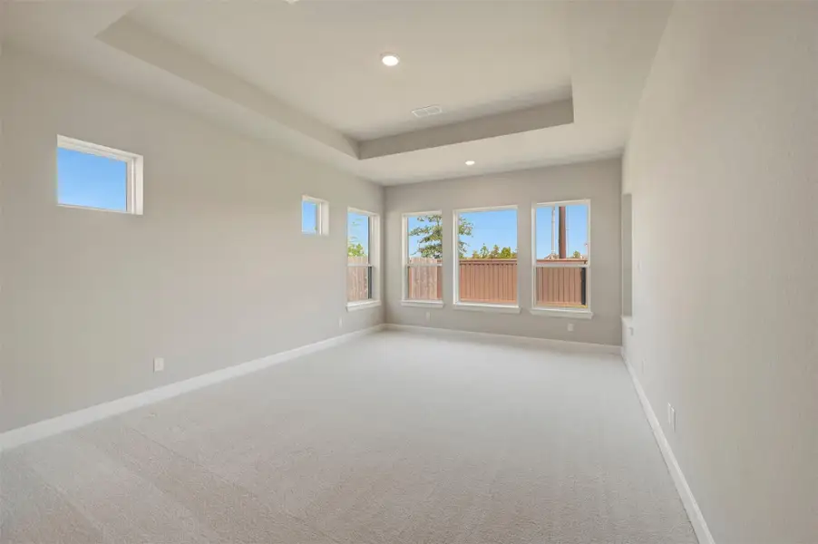Spacious, unfurnished interior of a new home in Brookewater - Ascent Collection, Rosenberg (Image 20).