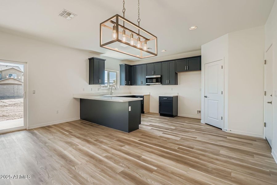 10 - 5519 Kitchen 10 - 5519 Kitchen