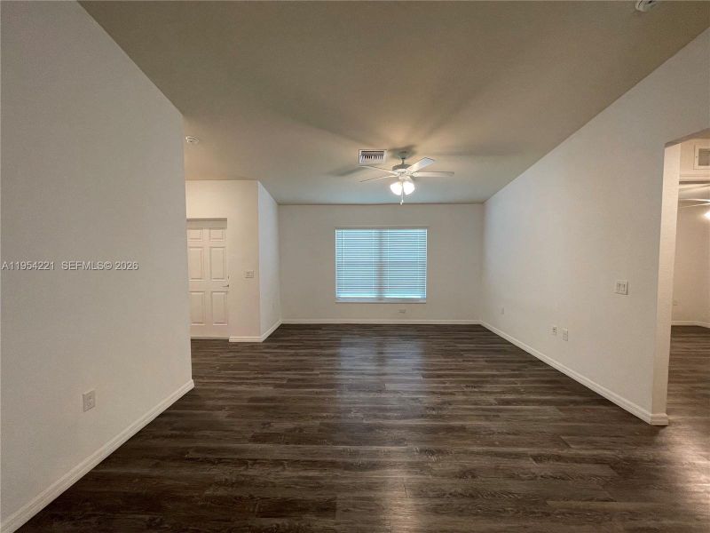Spacious, unfurnished interior of a new home in , Labelle (Image 15).