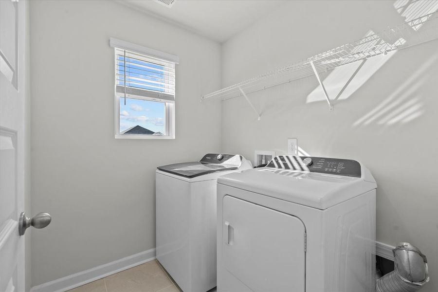 Close-up of interior finishes inside a home in Creek Ridge - Heritage Collection, Spartanburg (Image 9).