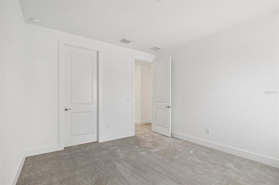 Spacious, unfurnished interior of a new home in Biscayne Landing at Seaire, Parrish (Image 41).