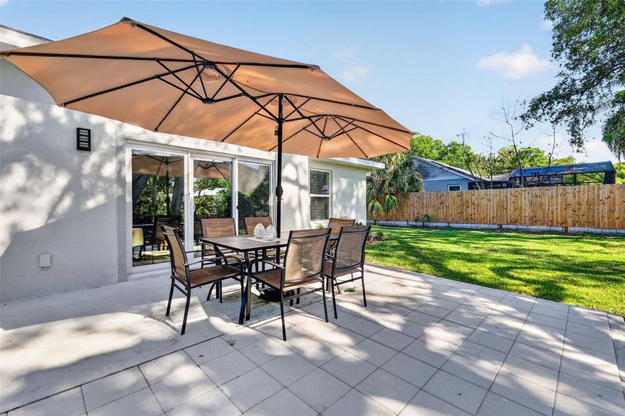 Exterior details and patio area of a home in , Mount Dora (Image 3).