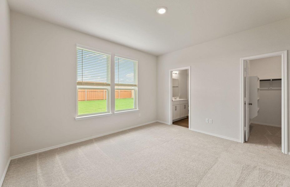 Spacious, unfurnished interior of a new home in La Cima, San Marcos (Image 13).