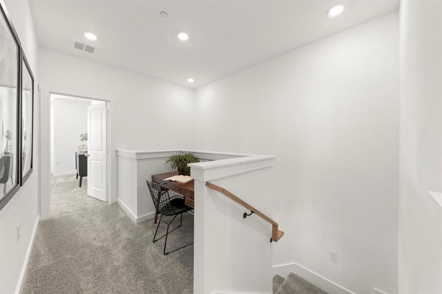 21_1833 Azalea_2283_Elm II_Loft