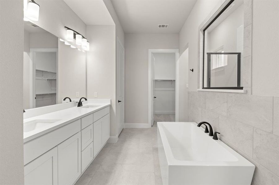 17. 1433 Kirkdale - Bath