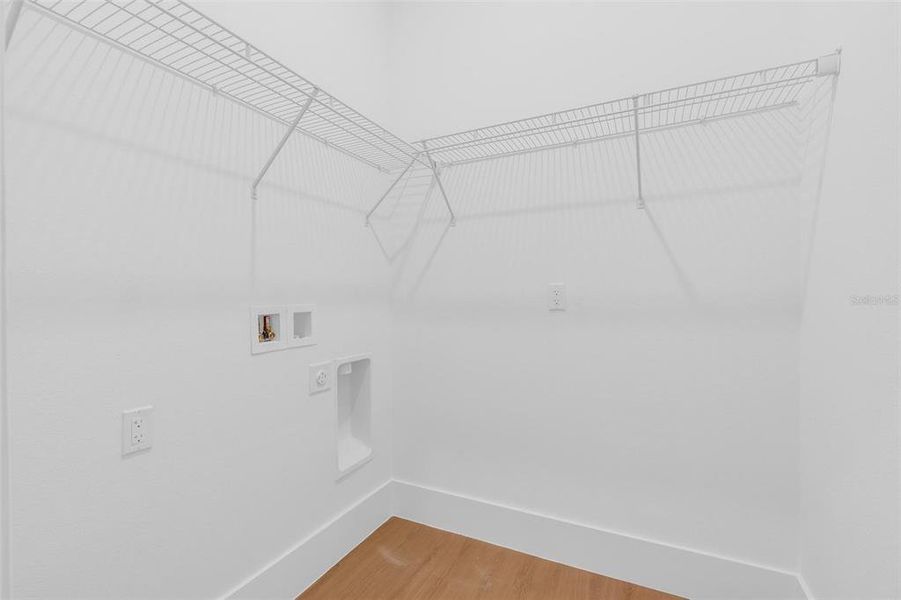 Spacious, unfurnished interior of a new home in , Ocala (Image 36).