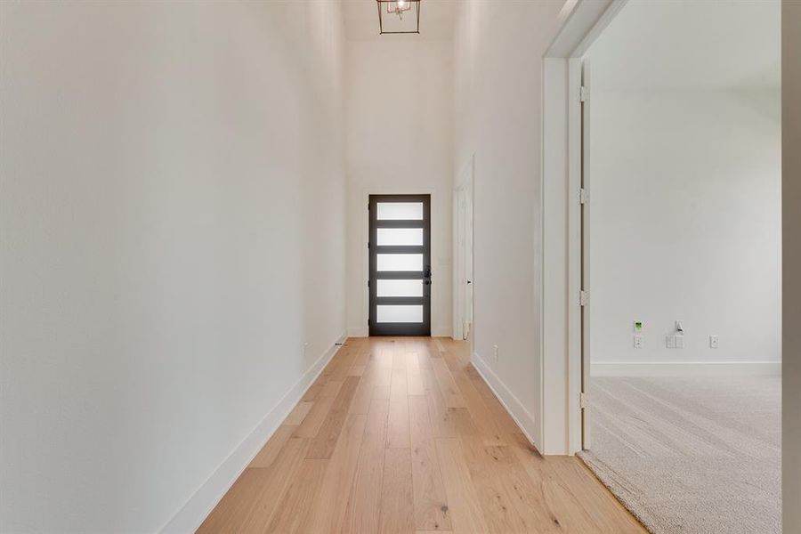 Spacious, unfurnished interior of a new home in Estates at Rockhill, Frisco (Image 18). Spacious, unfurnished interior of a new home in Estates at Rockhill, Frisco (Image 18).