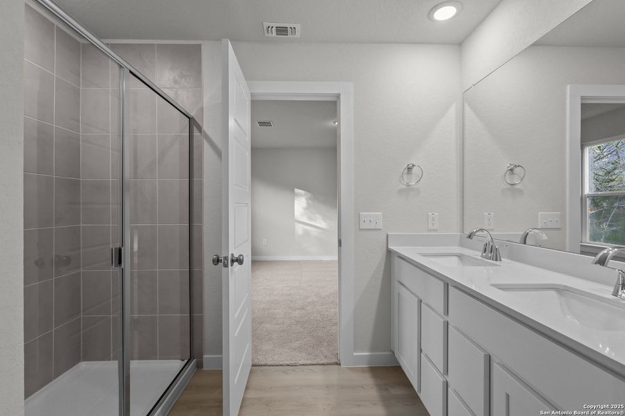 Furnished interior view inside a new home in Rosemont Hill, San Antonio (Image 7).