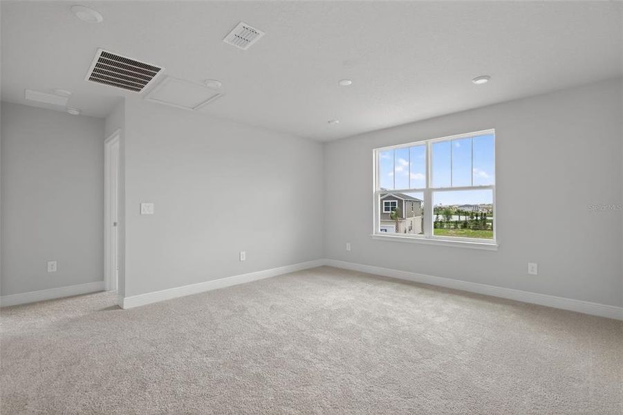 Spacious, unfurnished interior of a new home in Crosswind Ranch, Parrish (Image 10).