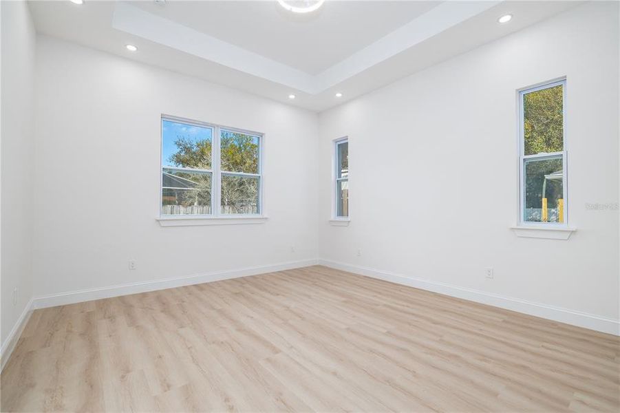 Spacious, unfurnished interior of a new home in , Palm Coast (Image 26).