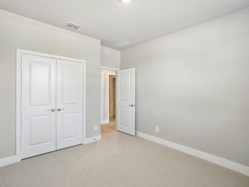 Spacious, unfurnished interior of a new home in Eastridge - Premier Series, McKinney (Image 17).