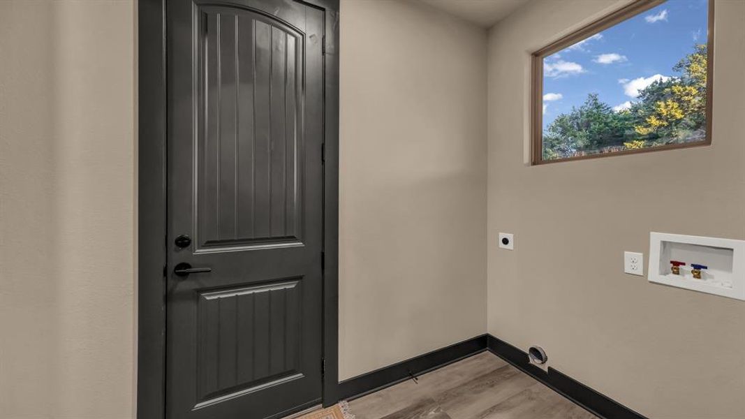 Image 28 of a home in Saddle Crest Estates.