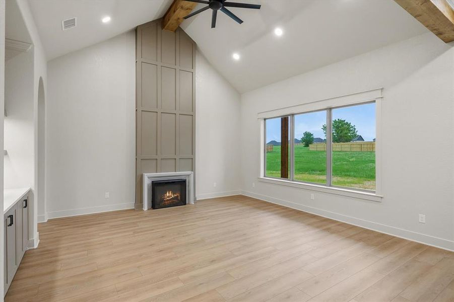 Spacious, unfurnished interior of a new home in , Lindale (Image 25).