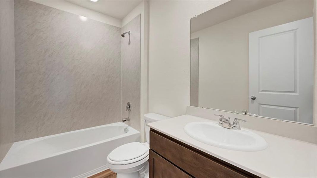 Furnished interior view inside a new home in Waverly Estates, Josephine (Image 7).