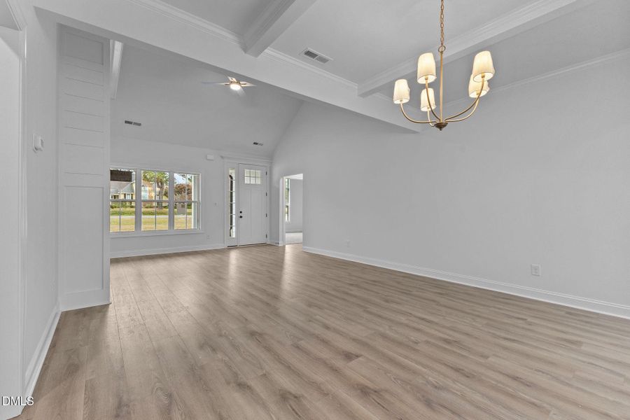 12-web-or-mls-AZ3A3692