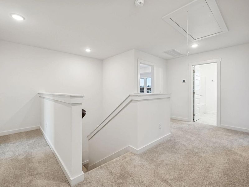 Spacious, unfurnished interior of a new home in Calista Farms, White House (Image 26).