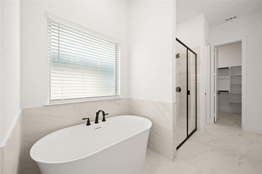 Furnished interior view inside a new home in Hidden Vistas, Burleson (Image 5). Furnished interior view inside a new home in Hidden Vistas, Burleson (Image 5).