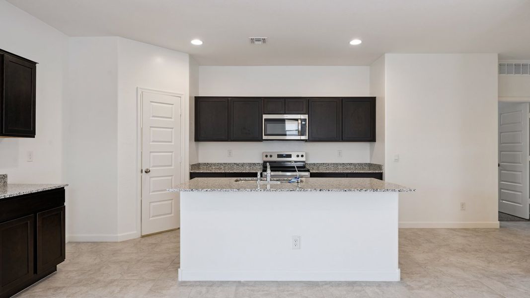 Furnished interior view inside a new home in Carlton Commons, Casa Grande (Image 7). Furnished interior view inside a new home in Carlton Commons, Casa Grande (Image 7).