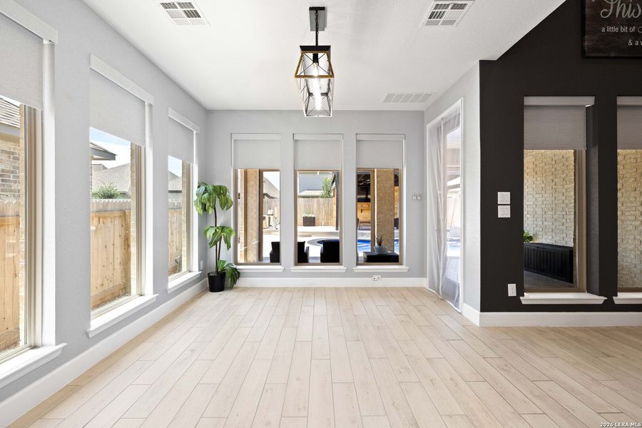 Spacious, unfurnished interior of a new home in Kallison Ranch, San Antonio (Image 23).
