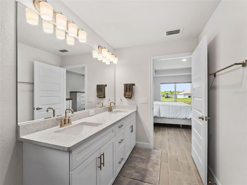 Furnished interior view inside a new home in Port Charlotte, Port Charlotte (Image 17).