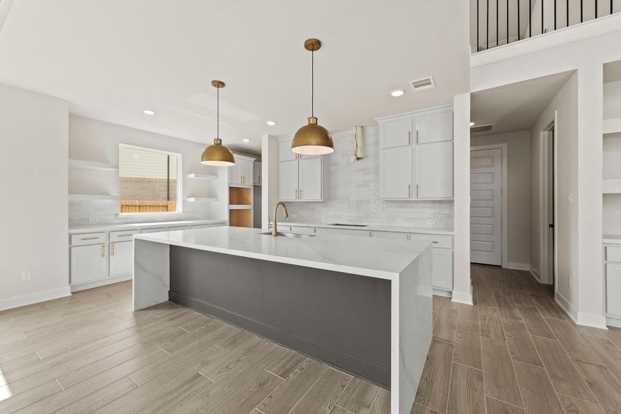 Representative image. Features, specifications, selections and colors may vary.