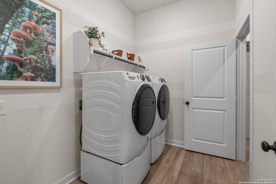 Image 30 of a home in The Crossvine – Garden Homes.