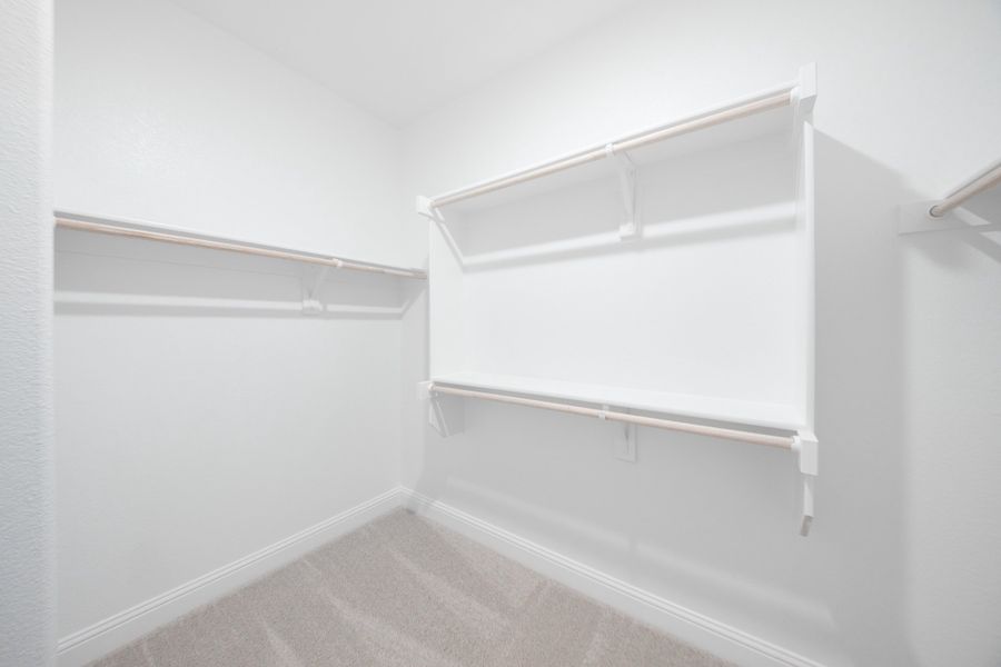Spacious, unfurnished interior of a new home in Treeline, Justin (Image 17).