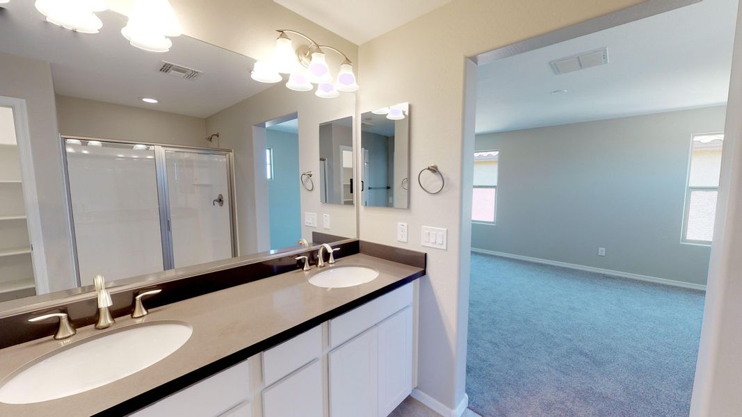 Representative furnished interior of a home built from the Lilac by DRB Homes in Saguaro Hills at Vistancia, Peoria (Image 18).