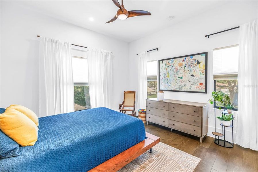 Furnished interior view inside a new home in , St. Petersburg (Image 48).