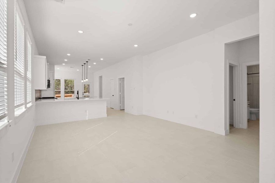 Representative unfurnished interior of a home built from the Toronto by Chesmar Homes in Legacy at Lake Dunlap, New Braunfels (Image 6).
