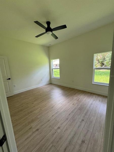 Spacious, unfurnished interior of a new home in , Port Charlotte (Image 13).