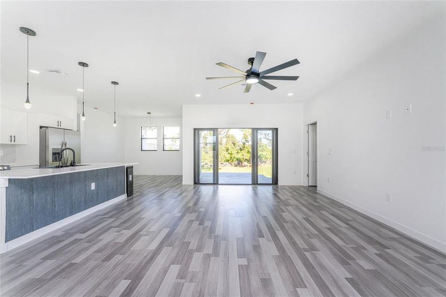 Spacious, unfurnished interior of a new home in , Port Charlotte (Image 44).