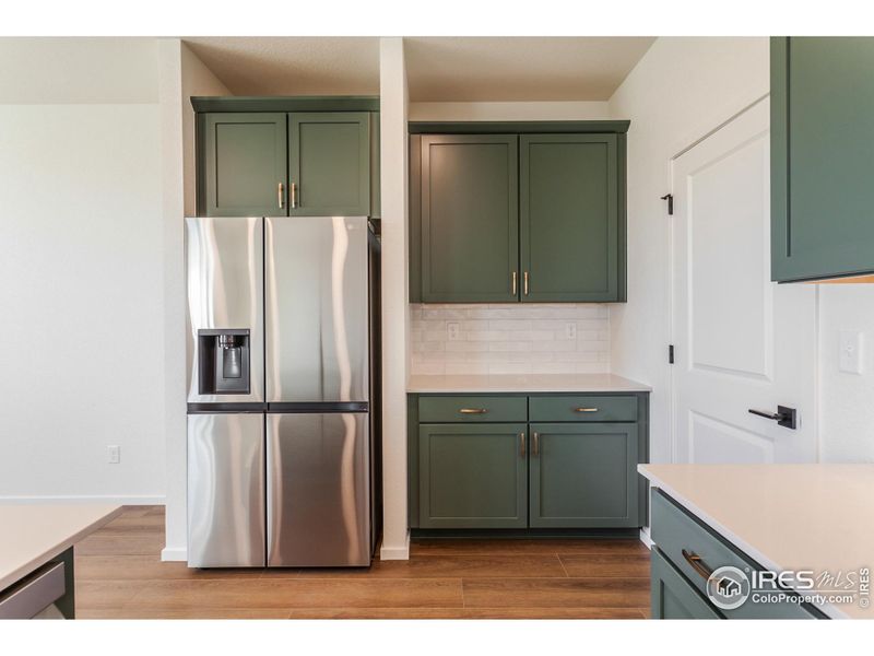 EXAMPLE PHOTO: KITCHEN