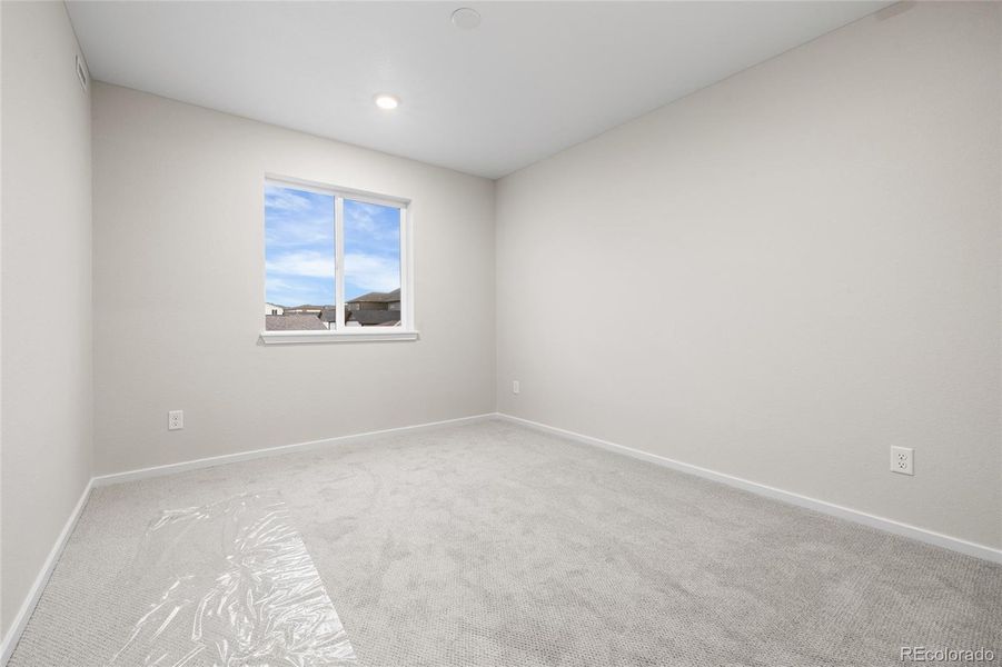 Spacious, unfurnished interior of a new home in Painted Prairie, Aurora (Image 14).