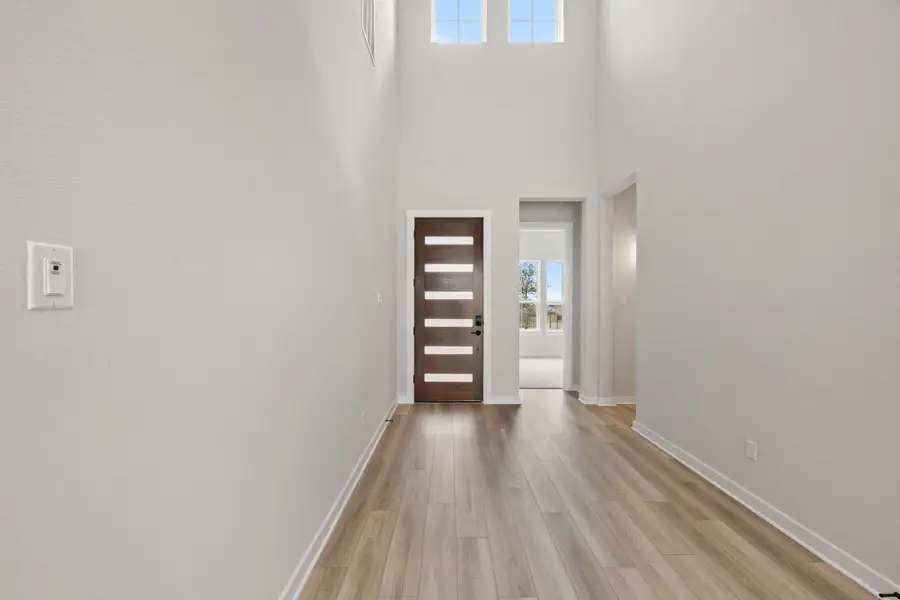 Spacious, unfurnished interior of a new home in Park Central, Georgetown (Image 19).