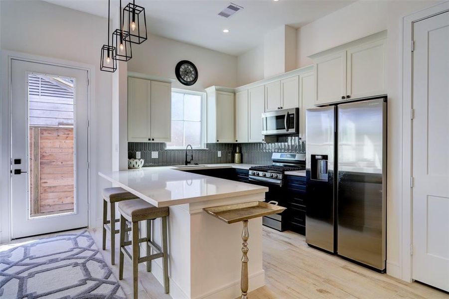 Image 15 of a home in .