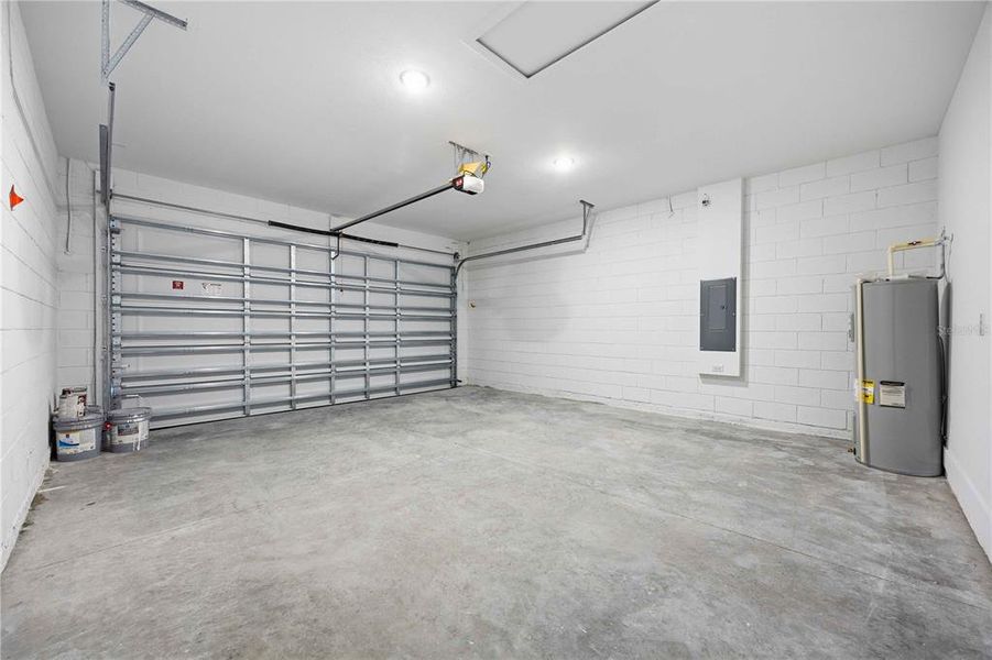 Spacious, unfurnished interior of a new home in , Winter Haven (Image 24). Spacious, unfurnished interior of a new home in , Winter Haven (Image 24).