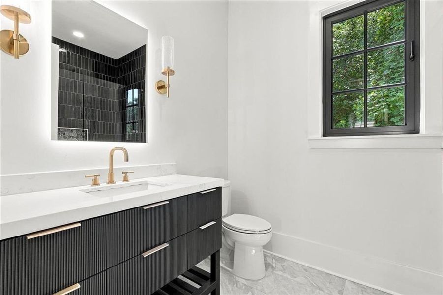 Furnished interior view inside a new home in , Alpharetta (Image 102).