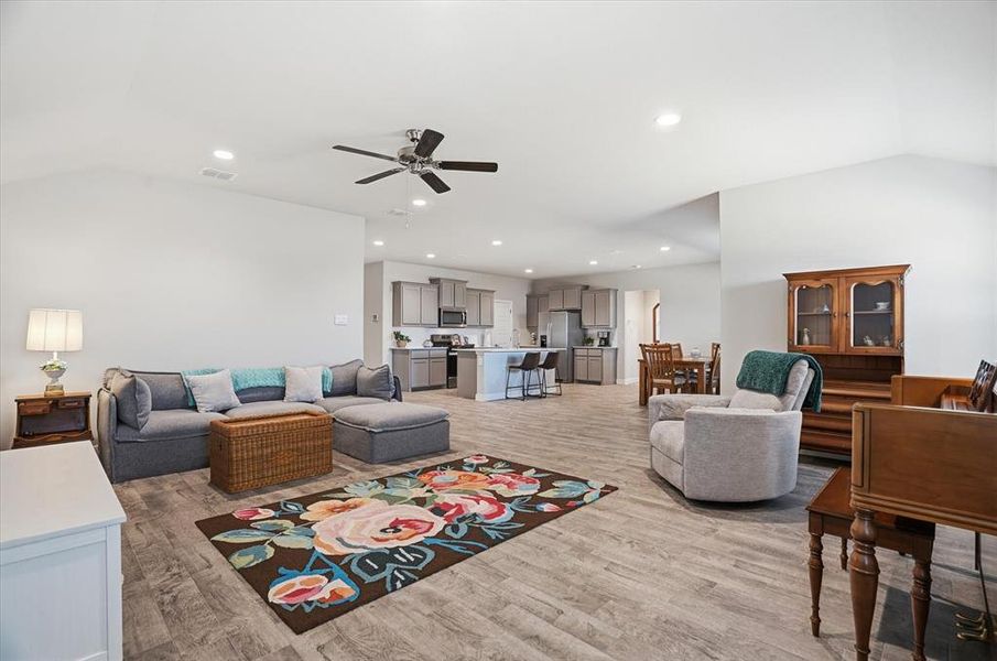Furnished interior view inside a new home in Sandstone Estates, Granbury (Image 18).