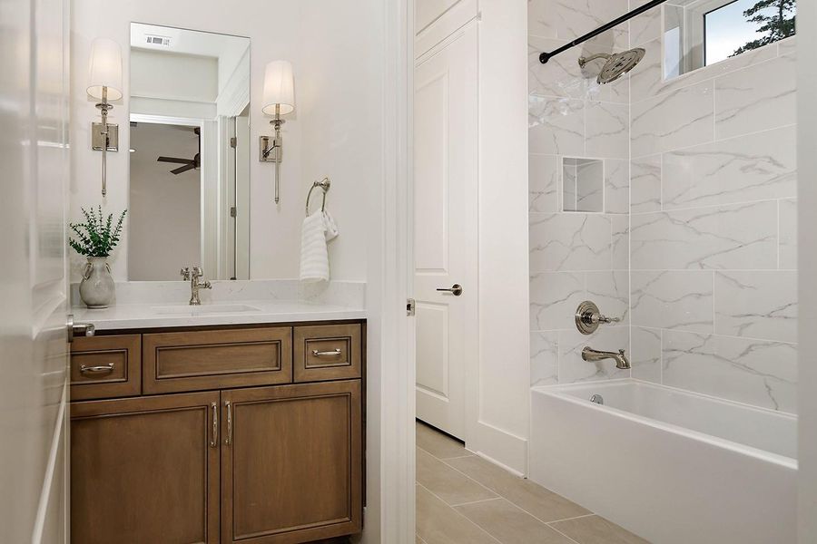 Furnished interior view inside a new home in , Willis (Image 34).