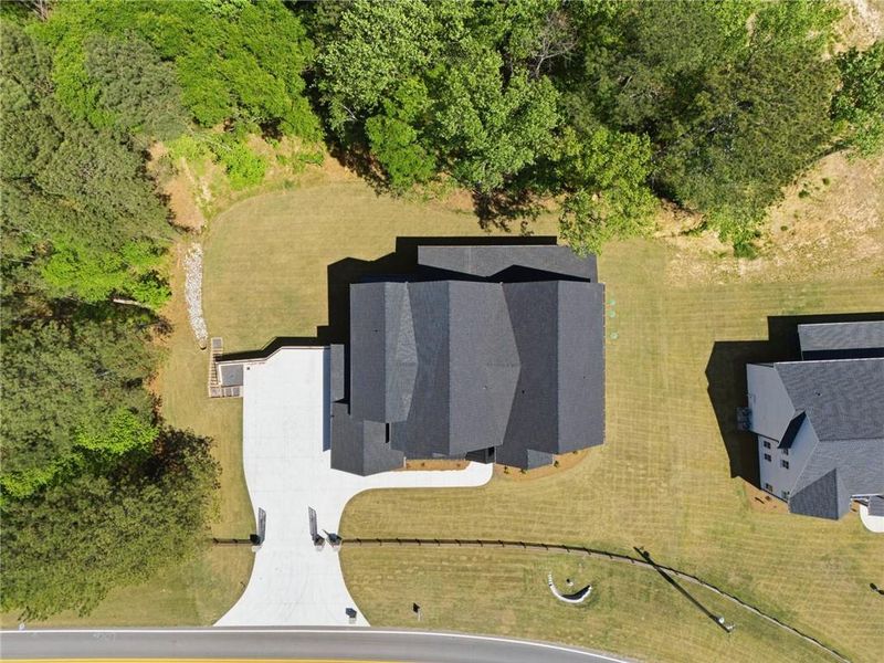 Image 89 of a home in .