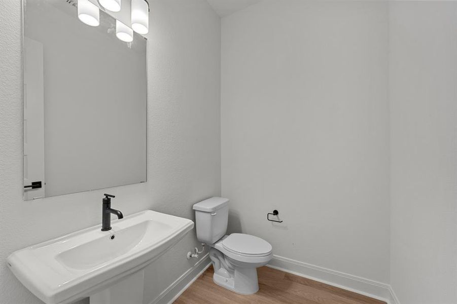 Furnished interior view inside a new home in Highwoods, Fort Worth (Image 11). Furnished interior view inside a new home in Highwoods, Fort Worth (Image 11).