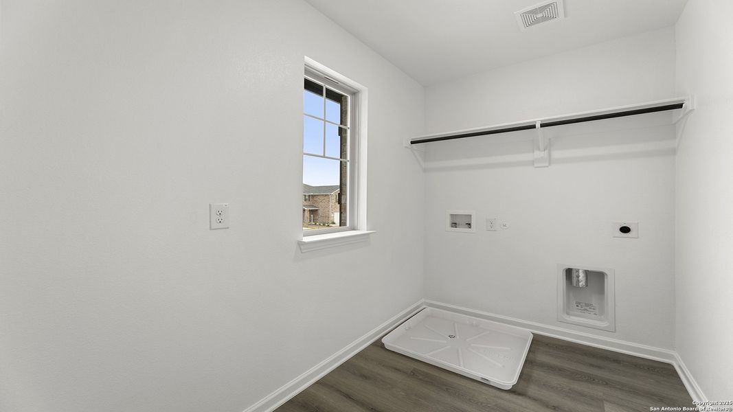 Image 25 of a home in Fairway Crossing 40s.