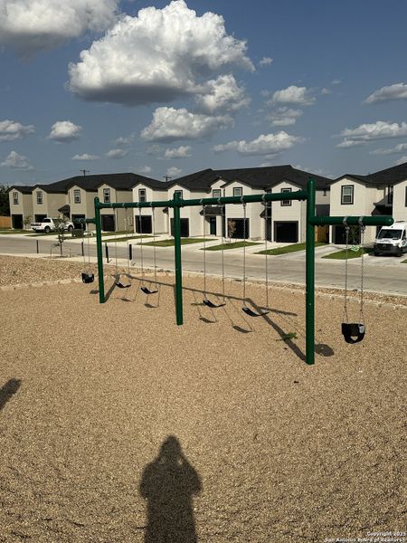 Community amenities in , San Antonio (Image 19).