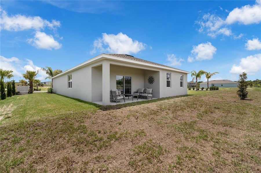 Exterior details and patio area of a home in , Leesburg (Image 23).